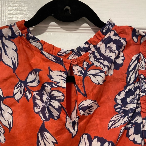 NWT C&C California Size M Blue Floral Ruffle Collar Short Sleeve Lightweight Top - Picture 10 of 10